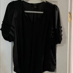 Rachel Zoe Chic Black Blouse with Ruffle Sleeves